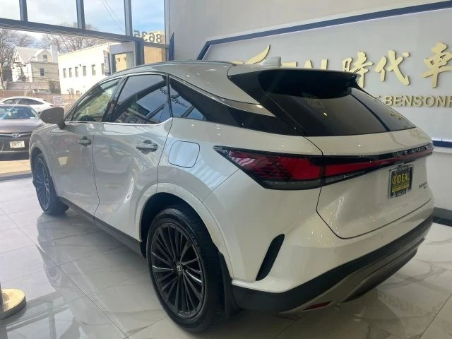2024 Lexus RX 5th Gen - Image 4 of 21