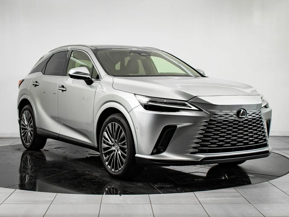 2024 Lexus RX 5th Gen - Image 5 of 21