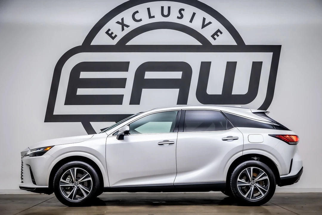 2024 Lexus RX 5th Gen - Image 6 of 12