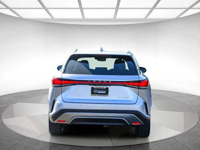 2024 Lexus RX 5th Gen - Image 3 of 21
