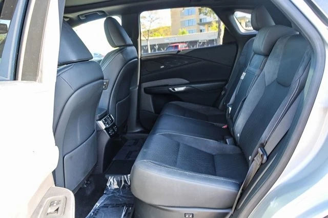 2024 Lexus RX 5th Gen - Image 18 of 21