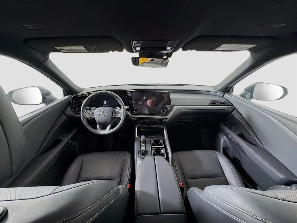 2024 Lexus ES 7th Gen - Image 10 of 12