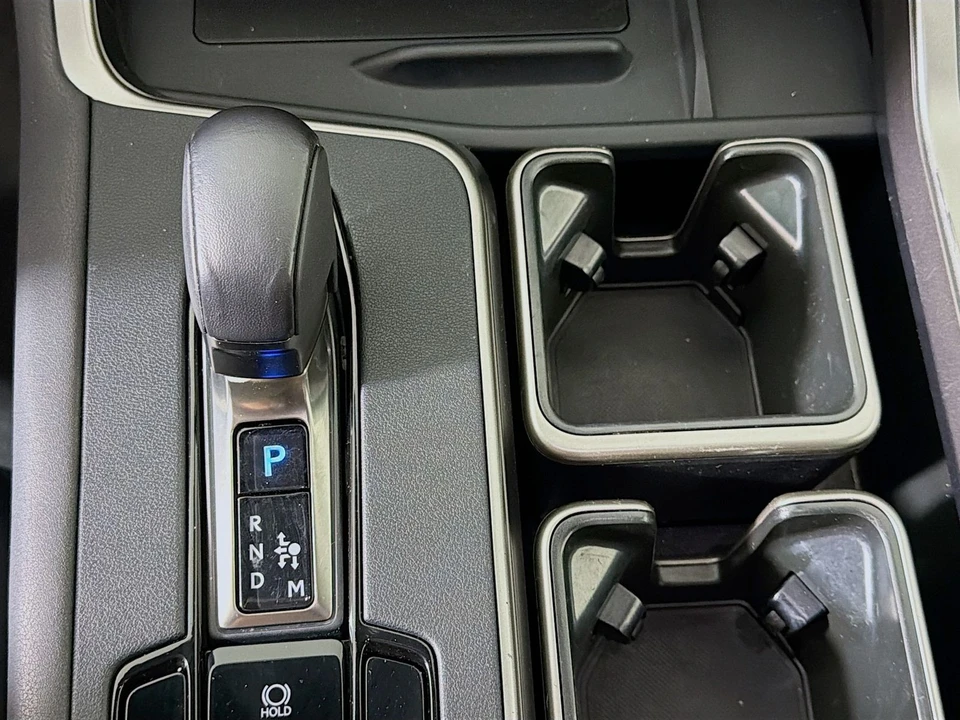 2024 Lexus ES 7th Gen - Image 19 of 21