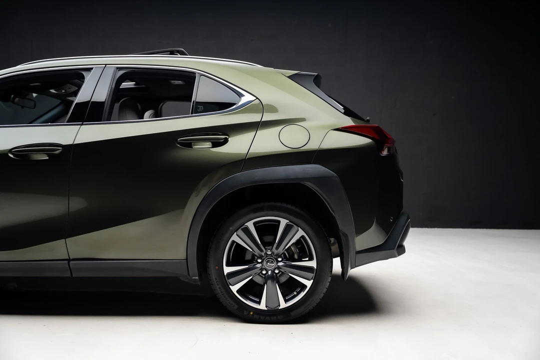 2024 Lexus - Image 20 of 31