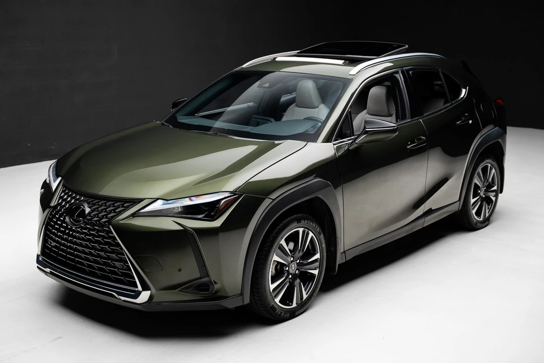 2024 Lexus - Image 5 of 31