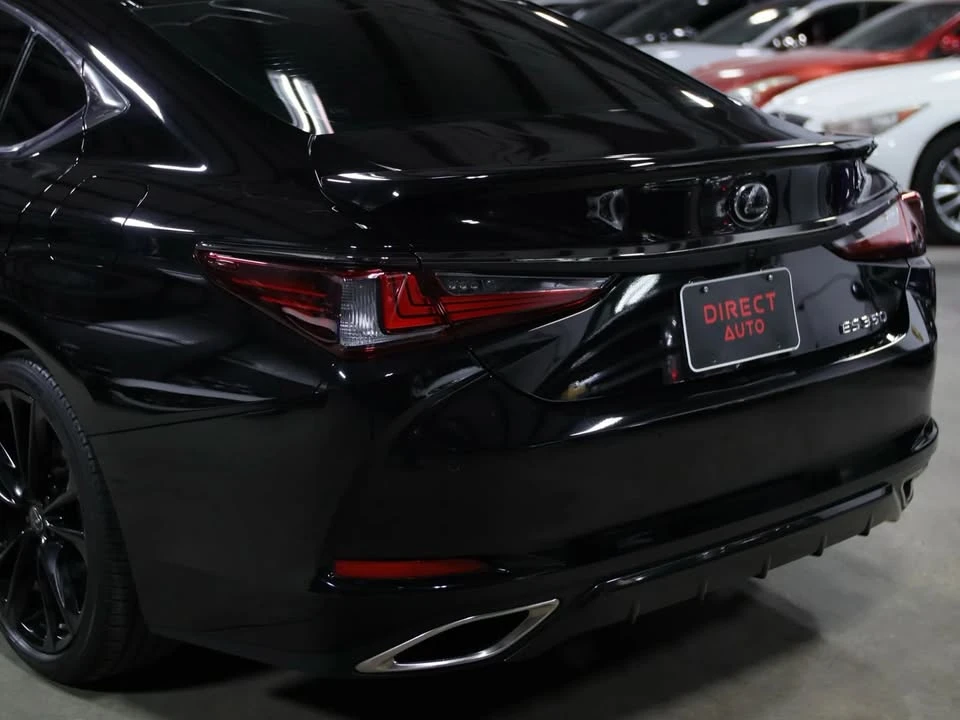 2024 Lexus ES 7th Gen - Image 15 of 20