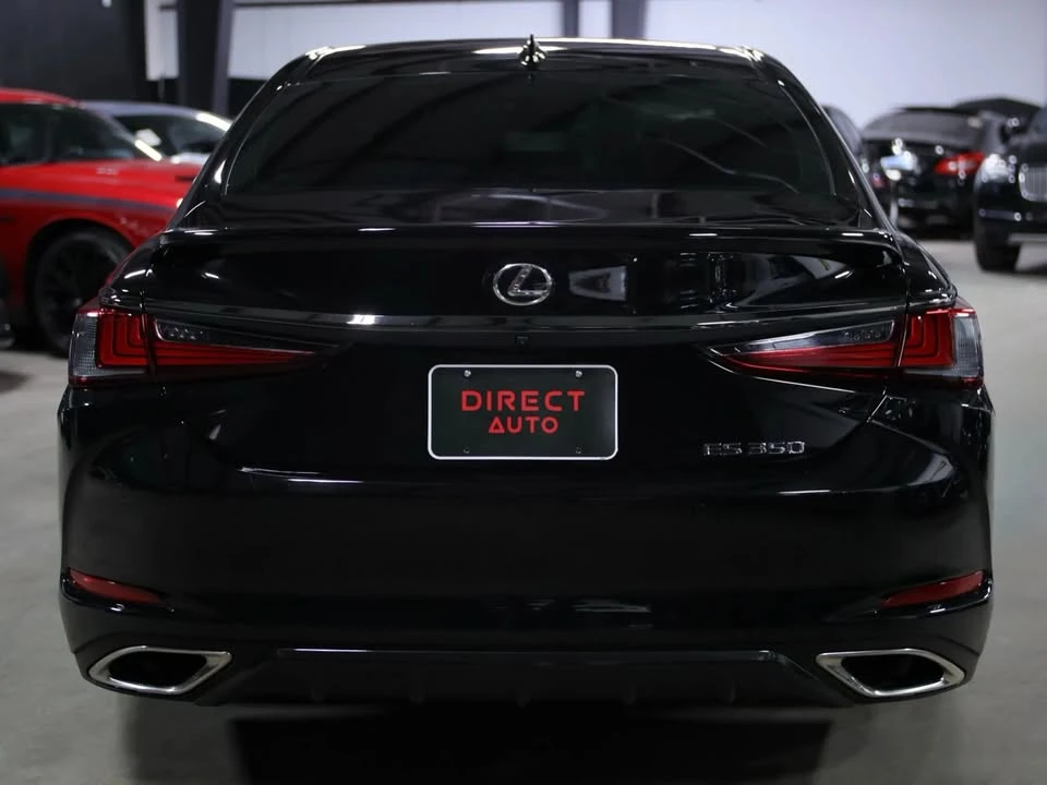 2024 Lexus ES 7th Gen - Image 14 of 20