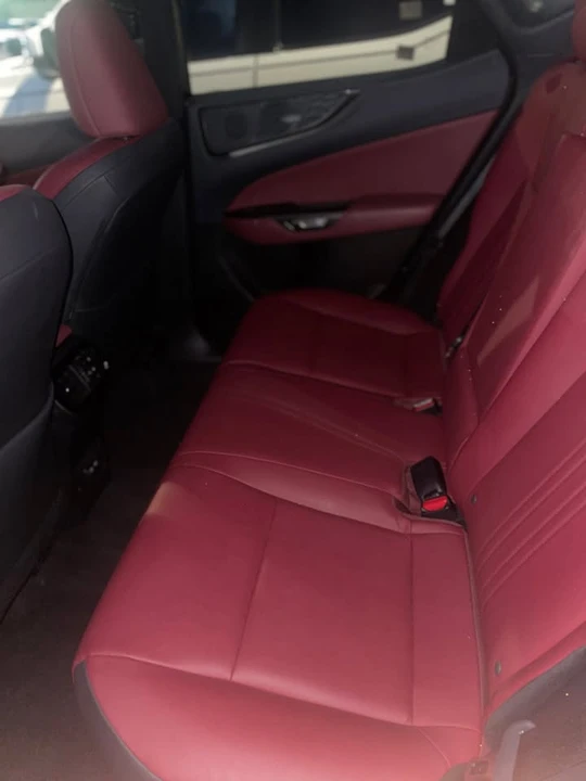 2024 Lexus ES 7th Gen - Image 12 of 15