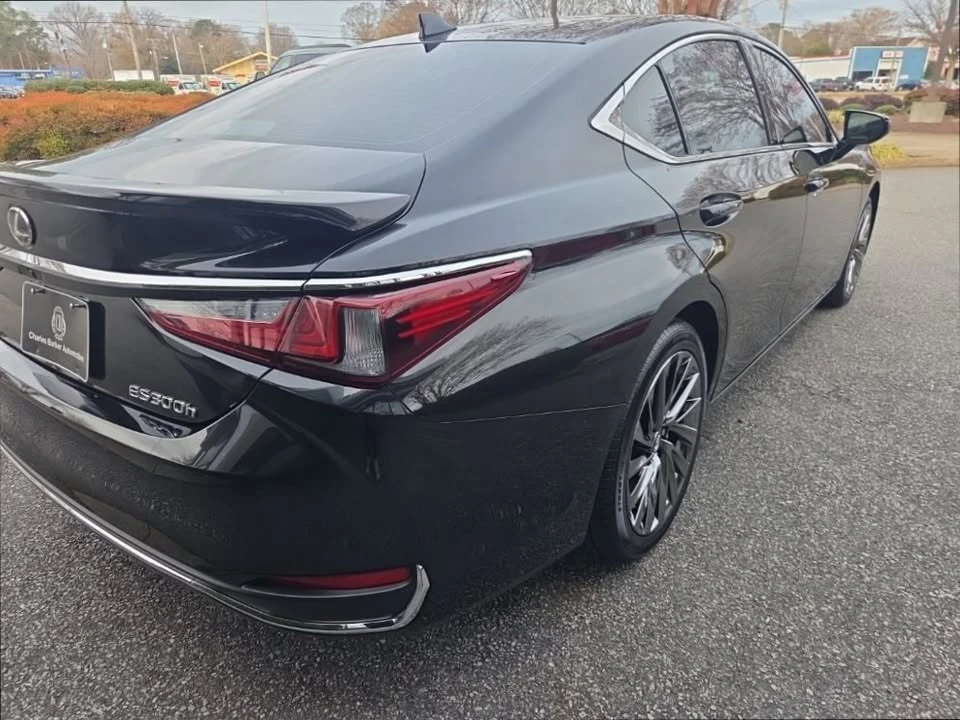 2024 Lexus ES 7th Gen - Image 4 of 20