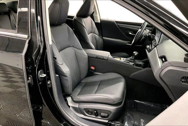 2024 Lexus ES 7th Gen - Image 7 of 20