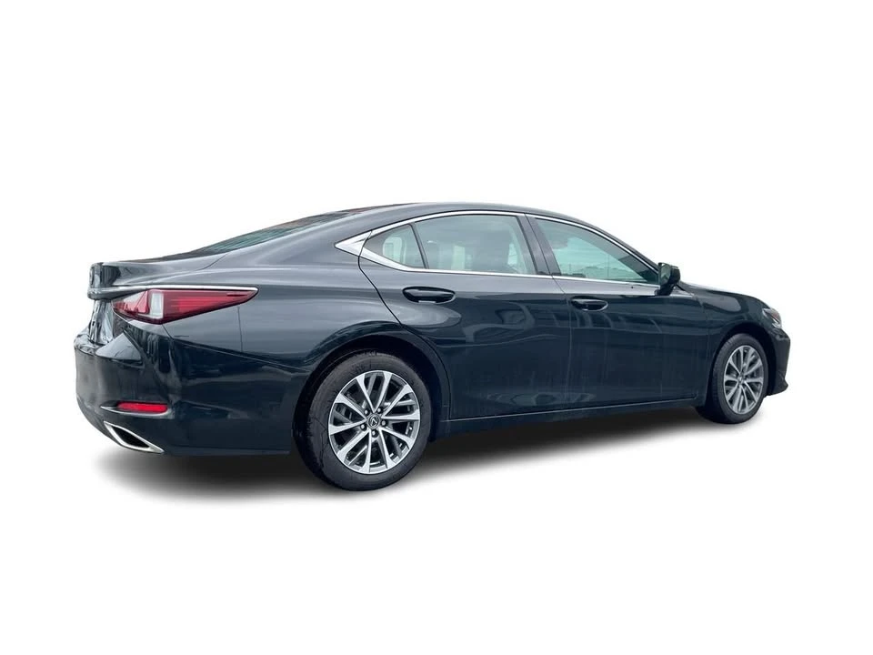 2024 Lexus ES 7th Gen - Image 15 of 20