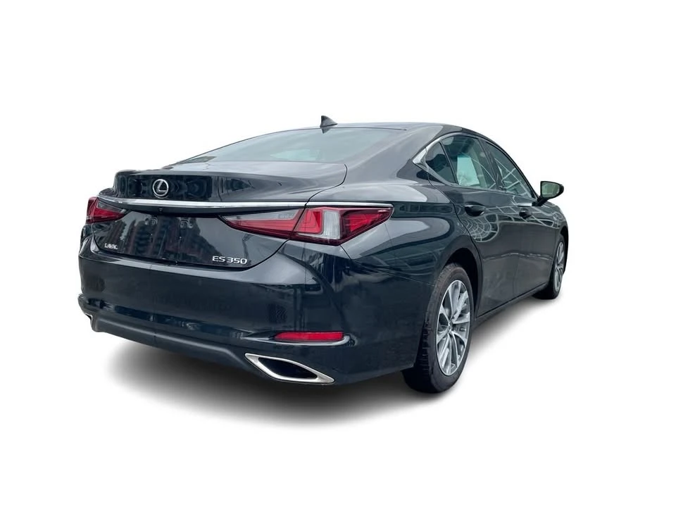 2024 Lexus ES 7th Gen - Image 13 of 20