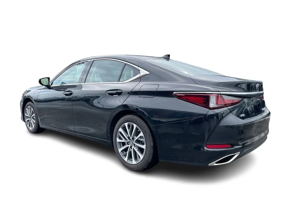 2024 Lexus ES 7th Gen - Image 10 of 20
