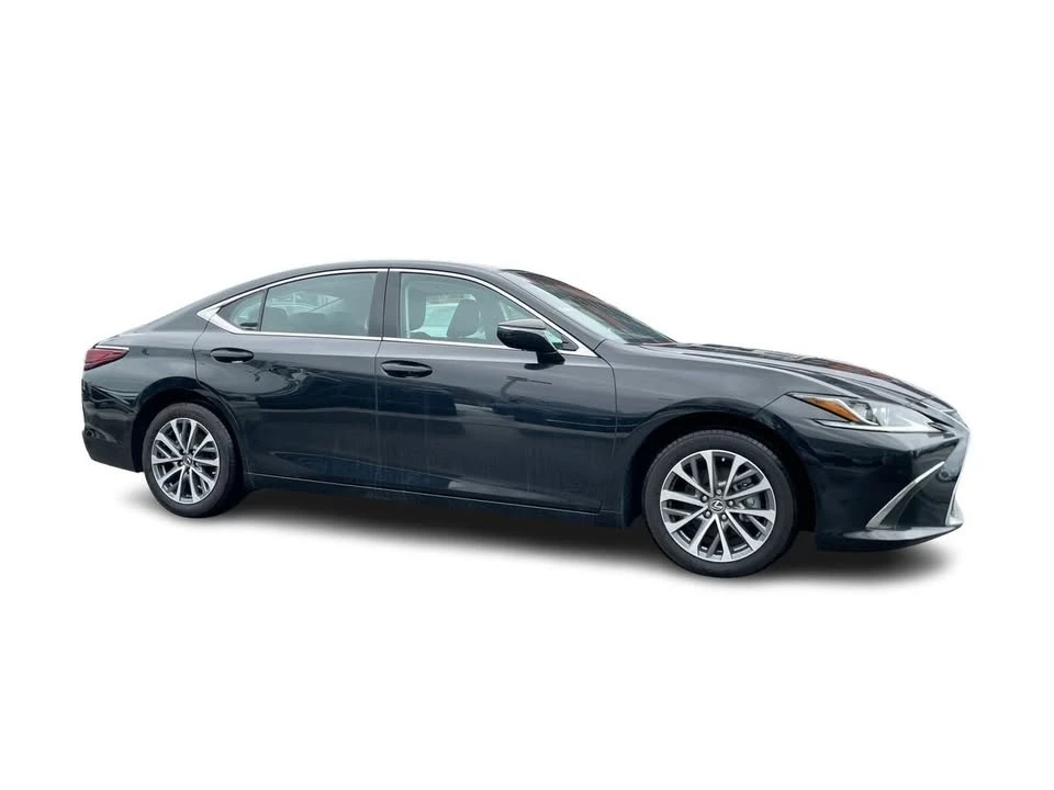2024 Lexus ES 7th Gen - Image 17 of 20