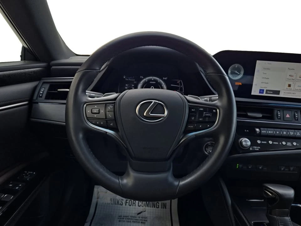 2024 Lexus ES 7th Gen - Image 12 of 15