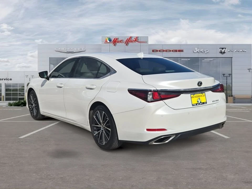 2024 Lexus ES 7th Gen - Image 3 of 15