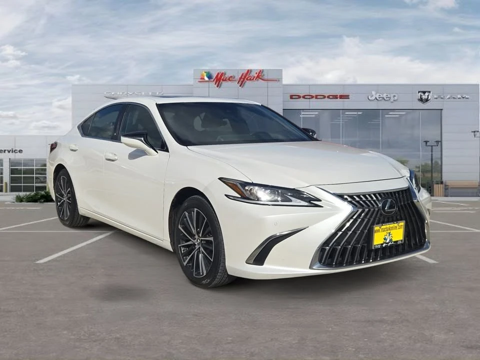 2024 Lexus ES 7th Gen - Image 7 of 15