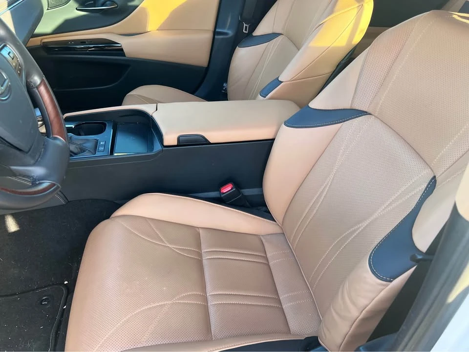 2024 Lexus ES 7th Gen - Image 7 of 15
