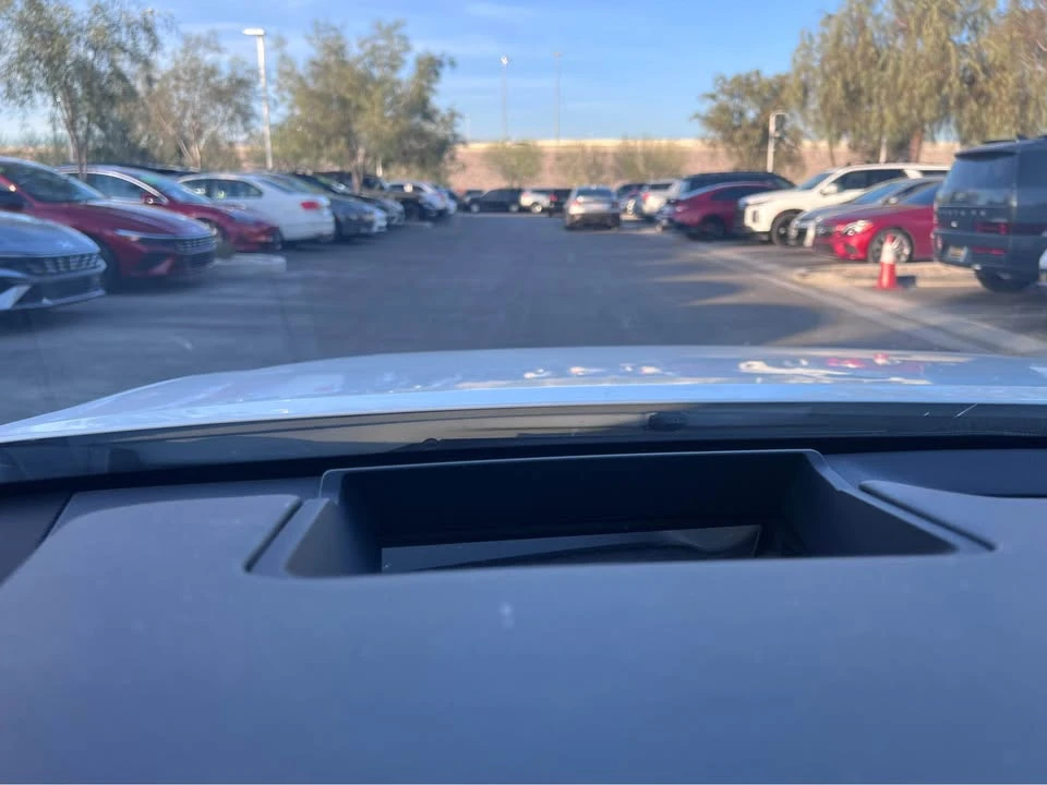 2024 Lexus ES 7th Gen - Image 14 of 15