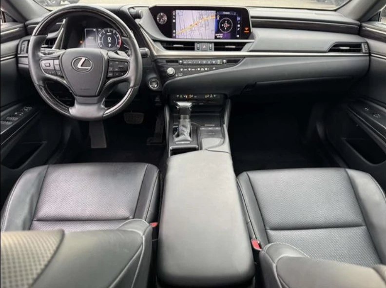 2024 Lexus ES 7th Gen - Image 9 of 18