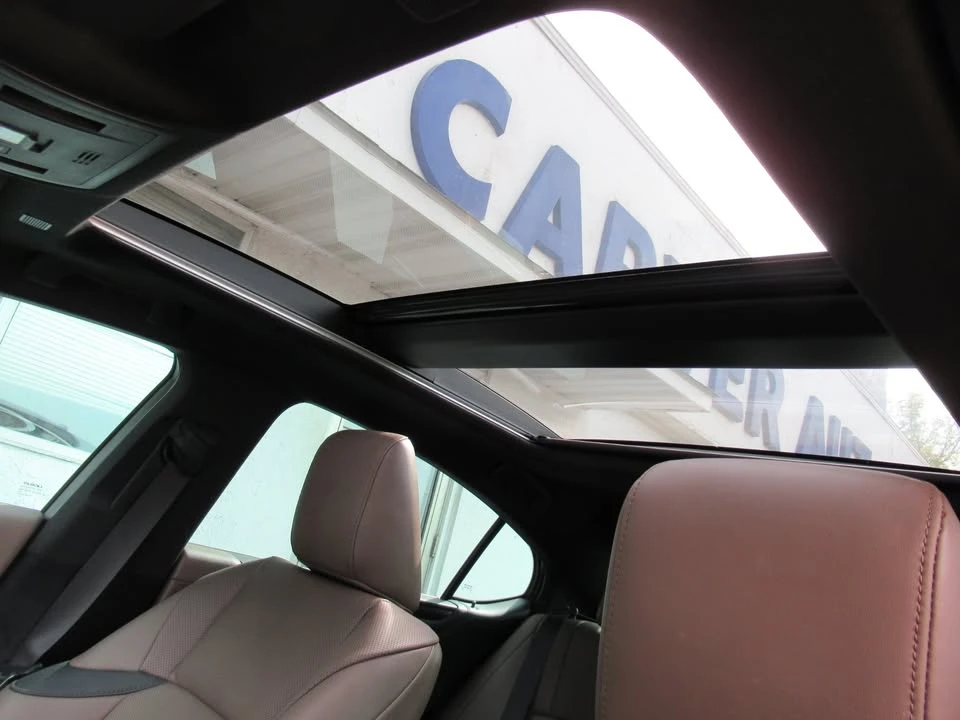 2024 Lexus ES 7th Gen - Image 6 of 8