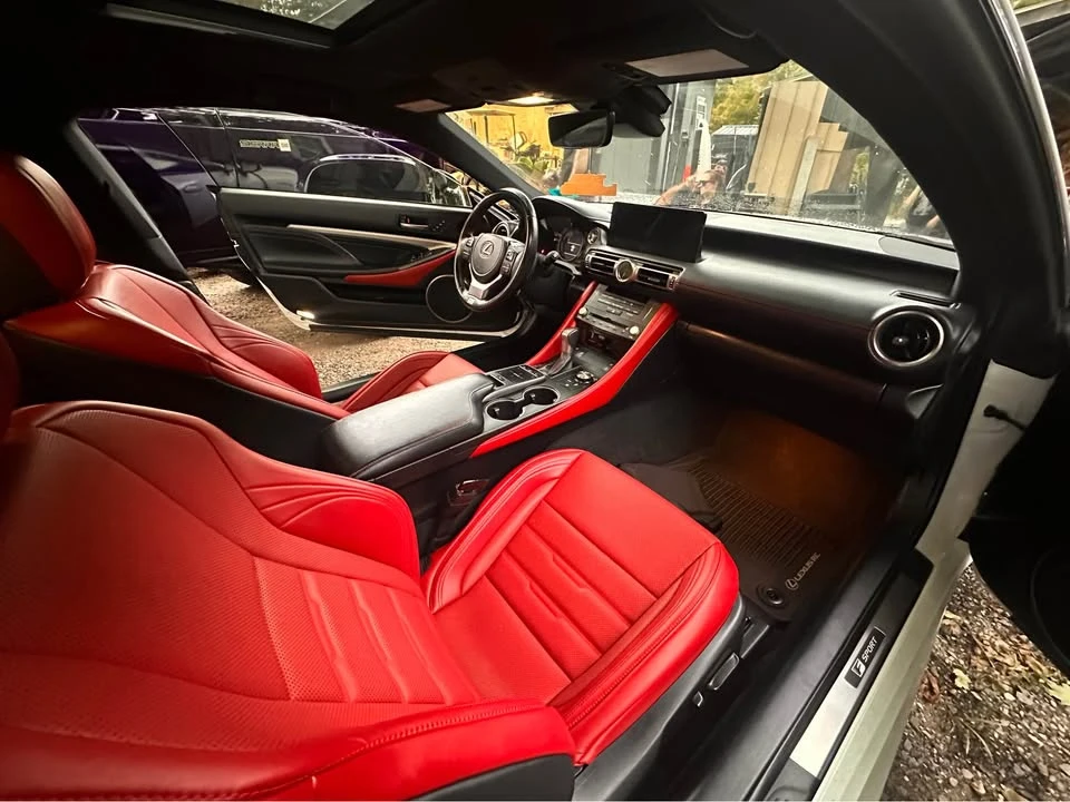 2024 Lexus RC - Image 13 of 14