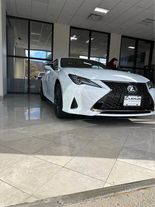 2024 Lexus RC - Image 7 of 14