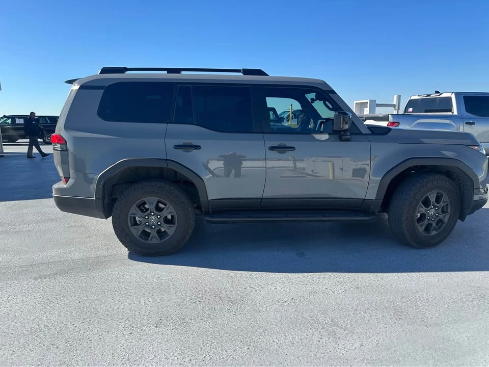 2024 Lexus GX 3rd Gen - Image 2 of 5