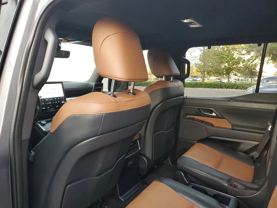 2024 Lexus GX 3rd Gen - Image 8 of 9