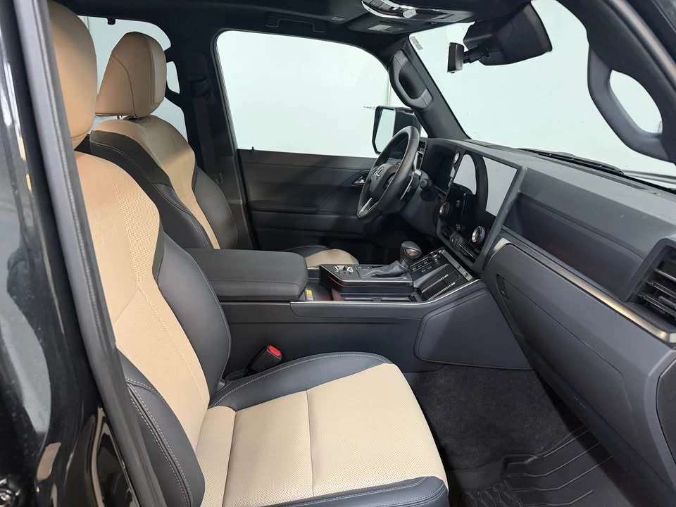 2024 Lexus GX 3rd Gen - Image 8 of 11