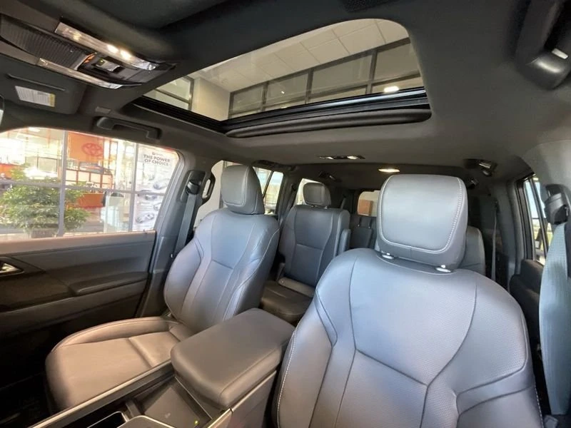 2024 Lexus GX 3rd Gen - Image 9 of 17