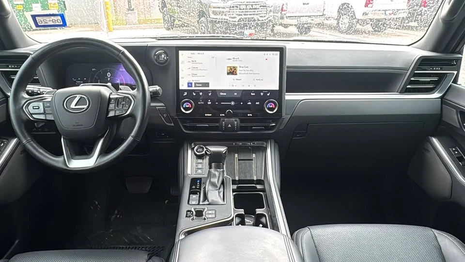 2024 Lexus GX 3rd Gen - Image 8 of 12