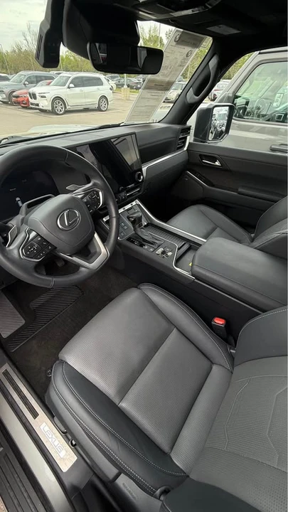 2024 Lexus GX 3rd Gen - Image 2 of 6
