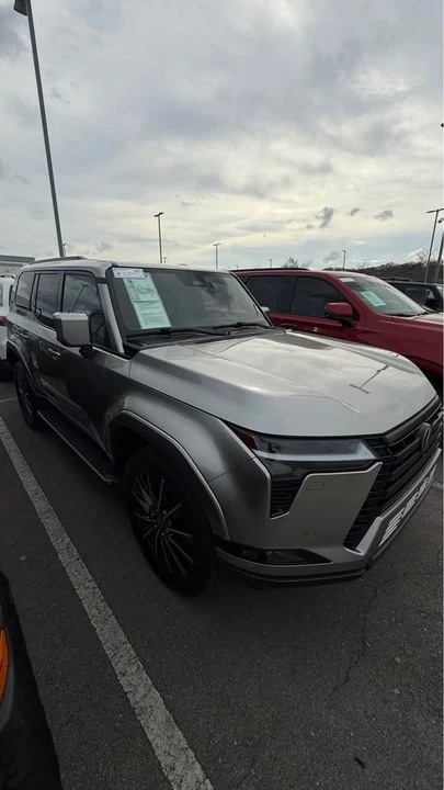 2024 Lexus GX 3rd Gen - Image 3 of 6