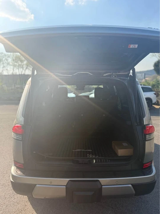 2024 Lexus GX 3rd Gen - Image 8 of 11