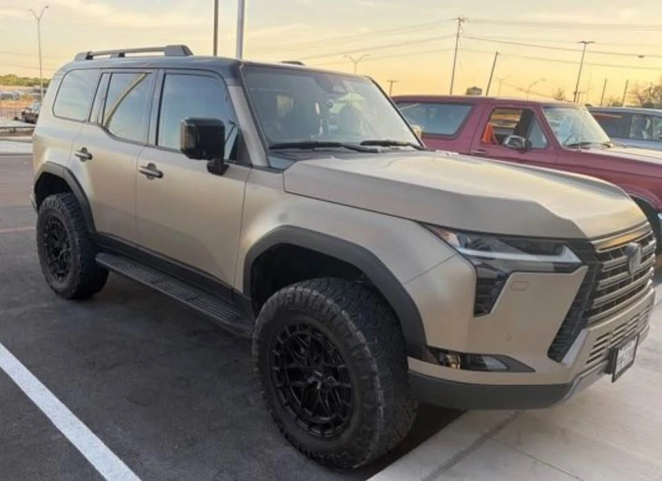 2024 Lexus GX 3rd Gen - Image 4 of 4