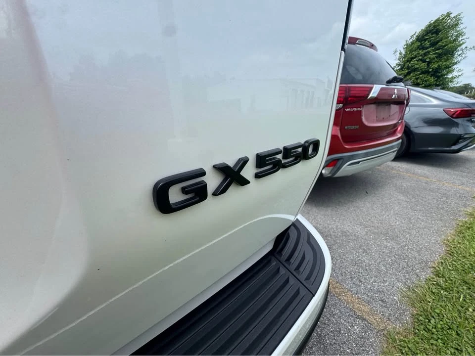 2024 Lexus GX 3rd Gen - Image 7 of 12