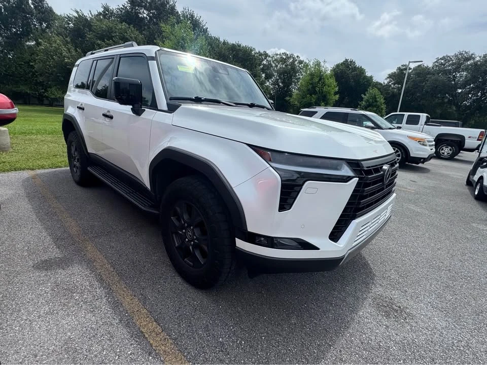 2024 Lexus GX 3rd Gen - Image 2 of 12