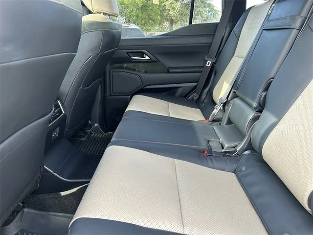 2024 Lexus GX 3rd Gen - Image 11 of 19