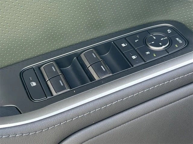 2024 Lexus GX 3rd Gen - Image 19 of 19