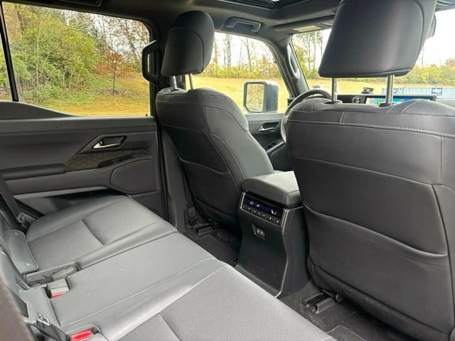 2024 Lexus GX 3rd Gen - Image 19 of 20