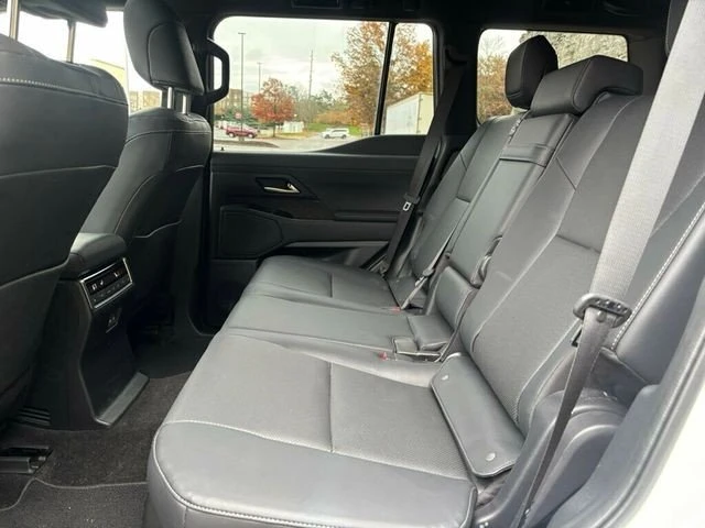 2024 Lexus GX 3rd Gen - Image 15 of 20