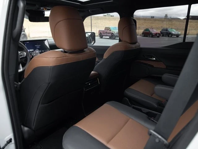 2024 Lexus GX 3rd Gen - Image 16 of 20