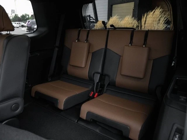 2024 Lexus GX 3rd Gen - Image 19 of 20