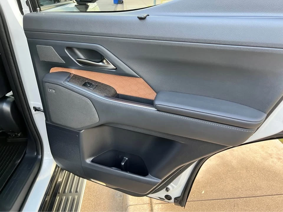 2024 Lexus GX 3rd Gen - Image 13 of 18