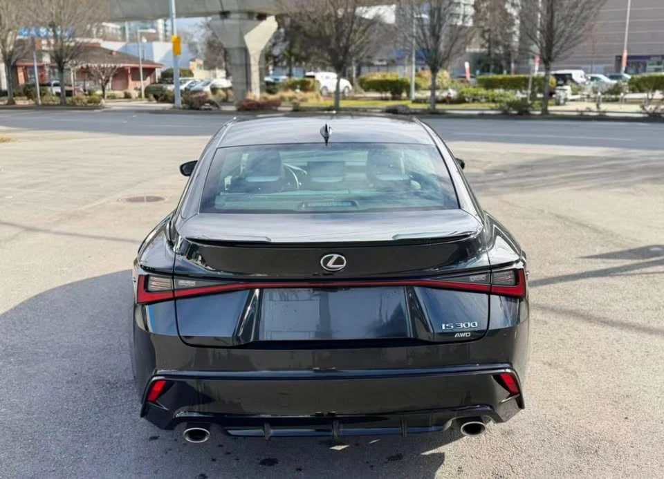 2024 Lexus IS 3rd Gen - Image 8 of 13