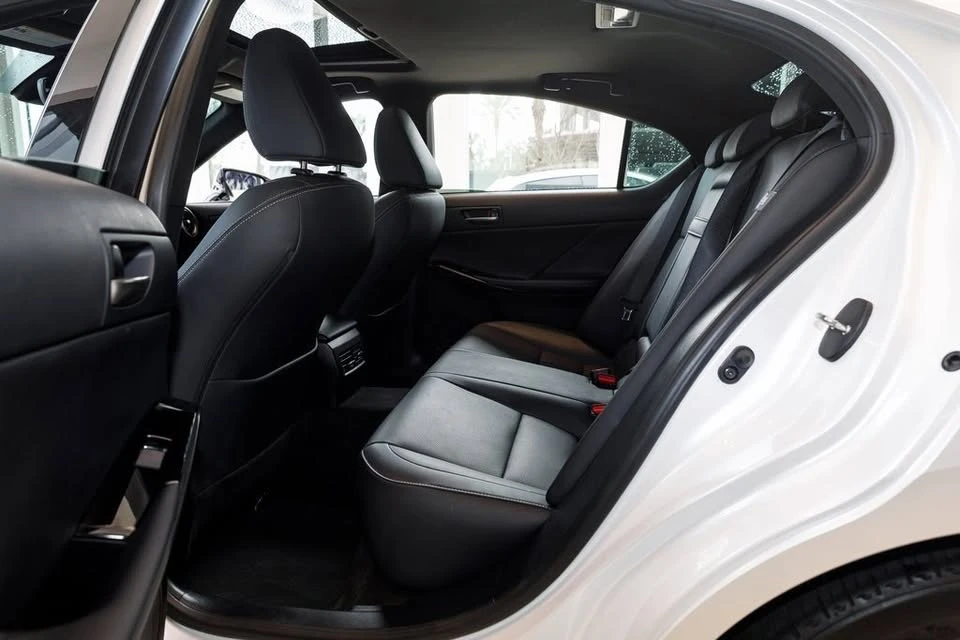 2024 Lexus IS 3rd Gen - Image 17 of 20