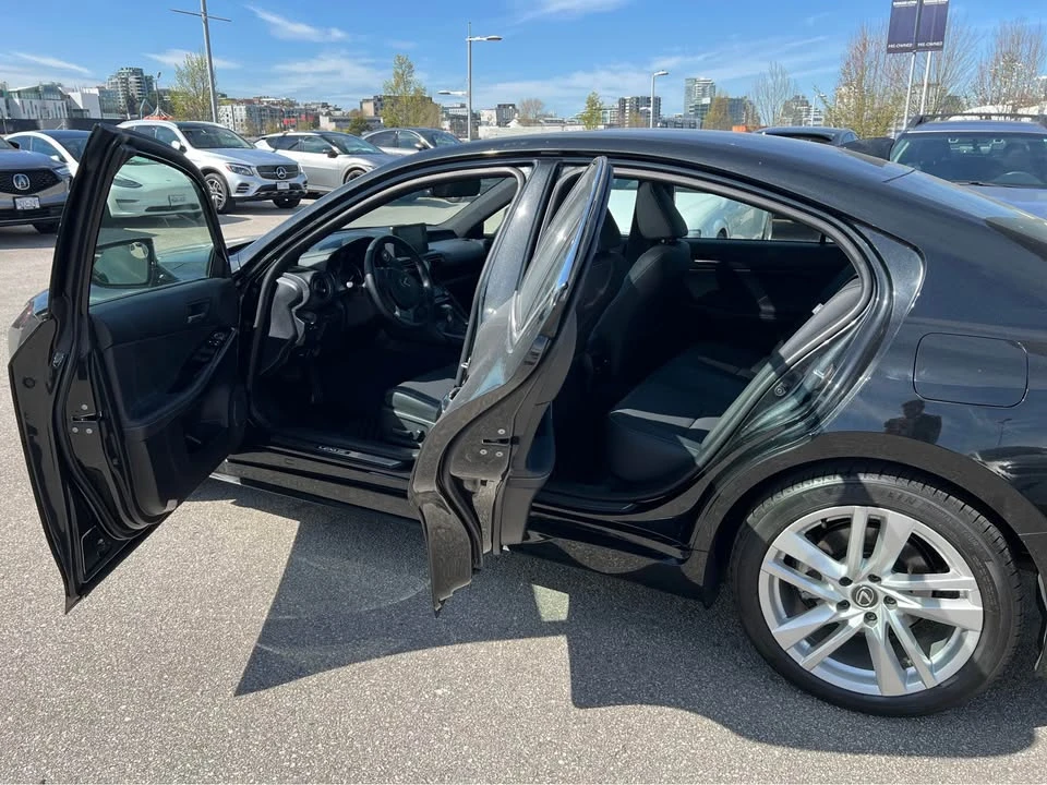 2024 Lexus IS 3rd Gen - Image 8 of 18