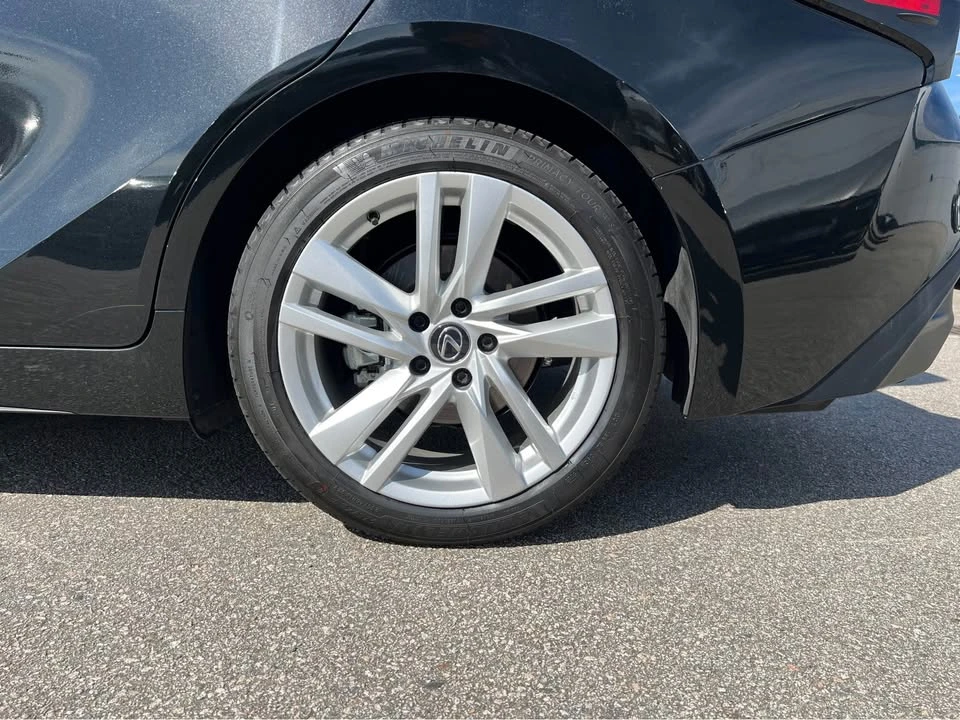 2024 Lexus IS 3rd Gen - Image 10 of 18