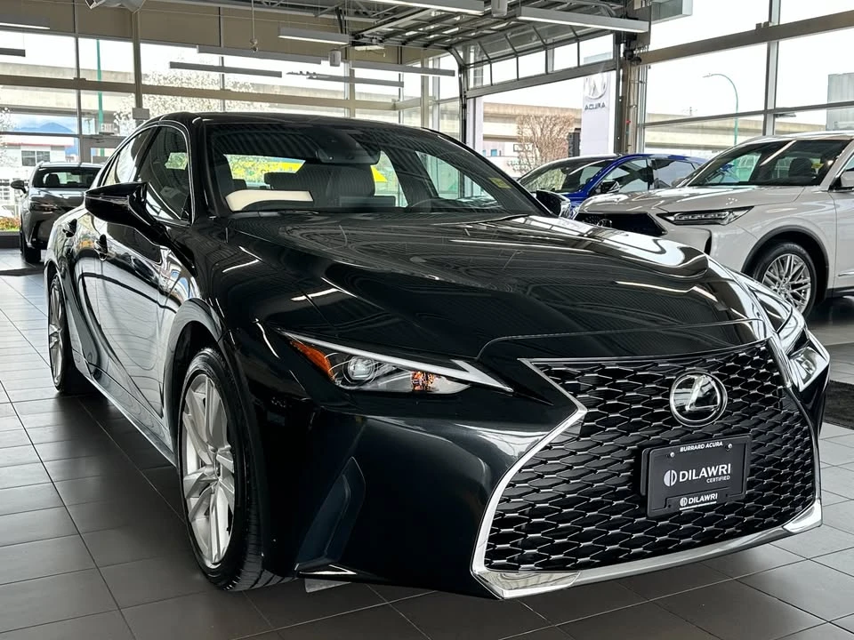 2024 Lexus IS 3rd Gen - Image 3 of 12